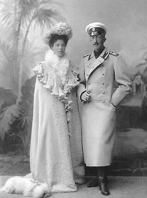 1901 Olga and her first husband