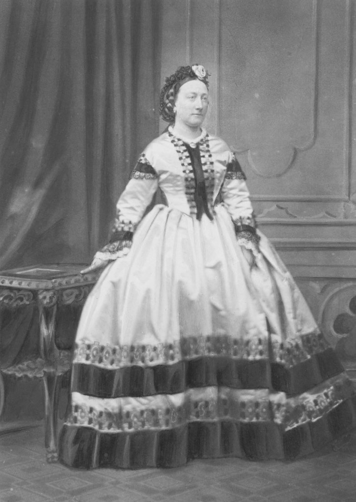 Alexandrine of Baden, the Duchess of Saxe-Coburg-Gotha the lost gallery detint cropped