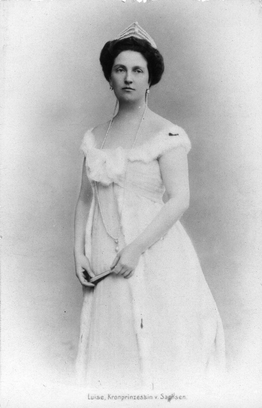 ca. 1911 Erzherzogin Luise von Österreich-Toskana, Kronprinzessin von Sachsen by ? detint